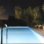 Happy With Pool - Ideal For Large Groups Near Laganas With A Pool Perfectly Combining Natures Tranquility And Vibrant Entertainment By Mana Gers Дом отдыха Vanato