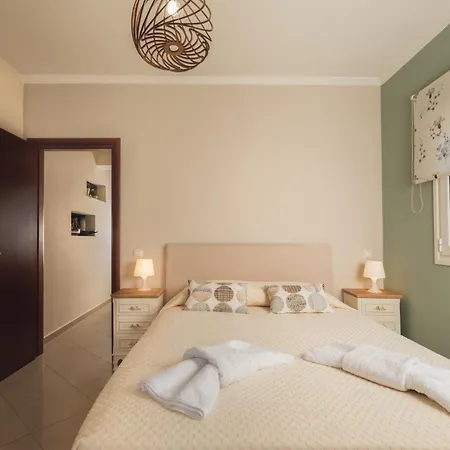 Happy With Pool - Ideal For Large Groups Near Laganas With A Pool Perfectly Combining Natures Tranquility And Vibrant Entertainment By Mana Gers Holiday home *